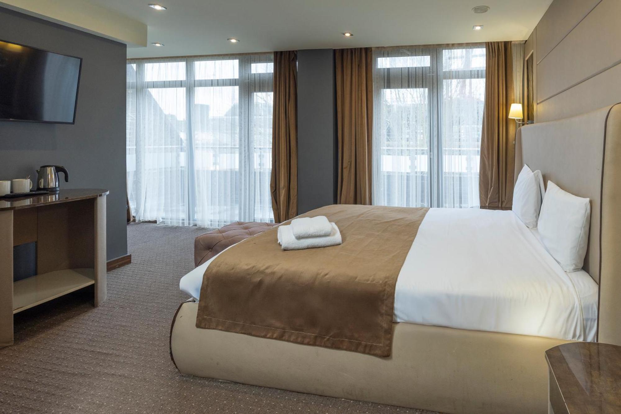 Putney Hotel; BW Signature Collection ロンドン エクステリア 写真
