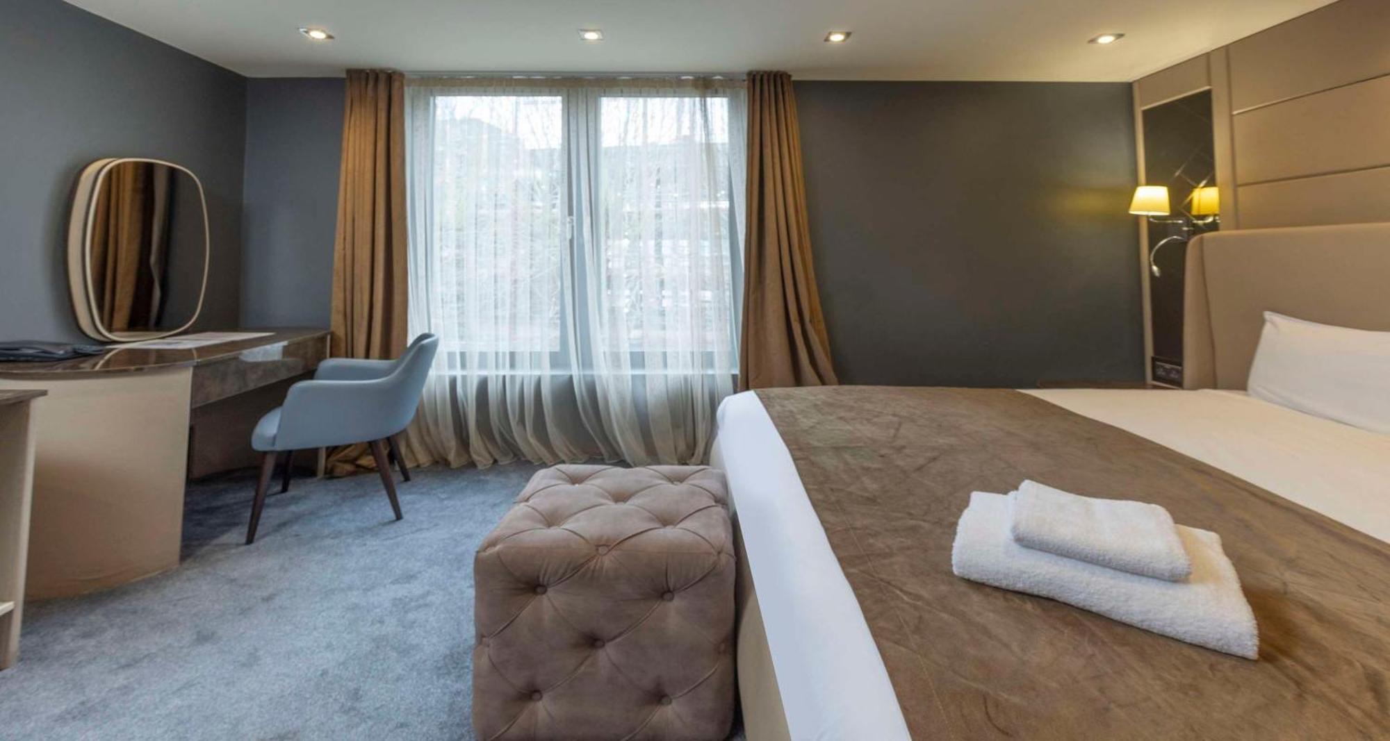 Putney Hotel; BW Signature Collection ロンドン エクステリア 写真